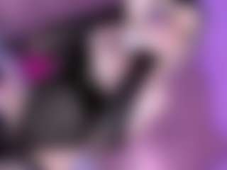 EvaaMooree's Live Sex Cam Show