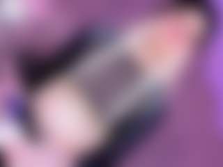 EvaaMooree's Live Sex Cam Show