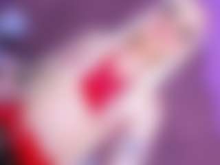 EvaaMooree's Live Sex Cam Show