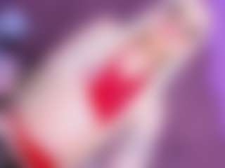 EvaaMooree's Live Sex Cam Show