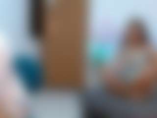 Live cam show with Little-lizzy - Facial on Camsoda
