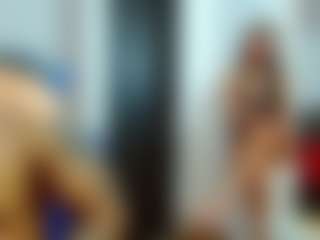 Live cam show with Little-lizzy - Small Tits on Camsoda