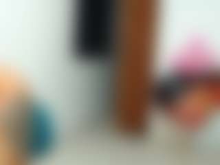 Live cam show with Little-lizzy - Small Tits on Camsoda Late Night