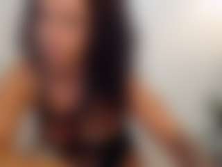 lovelybrowniee's Live Sex Cam Show