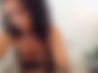 lovelybrowniee's Live Sex Cam Show