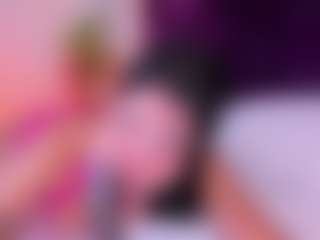 Live cam show with CailynBrowm - Nipple Piercings on hrnylive.com