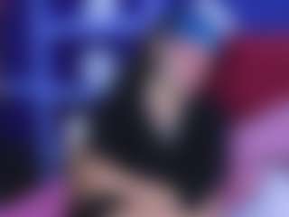 Live cam show with Charlotte - Camel Toe on Fling VIP Chat