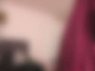 Live cam show with Charlotte - Athletic on TeamSkeetLive