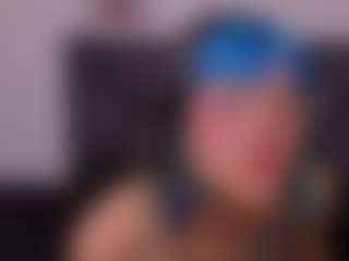 Live cam show with Charlotte - Facial Piercings on Strip Flash - Live Sex Shows