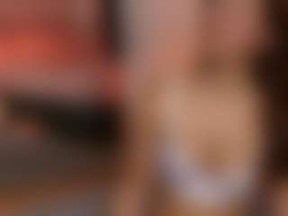 Live cam show with Latina Fit Julieta - Long Legs on Ass Tok
