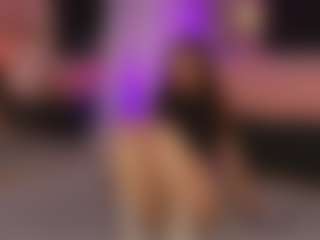 Live cam show with Latina Fit Julieta - Long Legs on Fapmatic.com