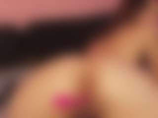 Latina Fit Julieta's Live Sex Cam Show