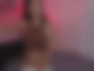Latina Fit Julieta's Live Sex Cam Show