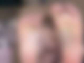 Lola's Live Sex Cam Show