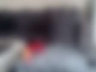 Live cam show with Prettychoco - Flashing on madthumbs