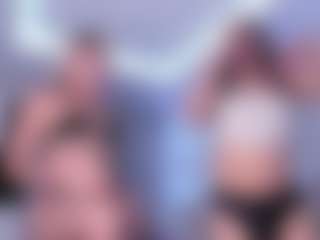 amandaxdaniela's Live Sex Cam Show