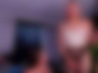 amandaxdaniela's Live Sex Cam Show