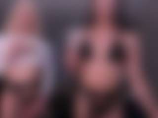 amandaxdaniela's Live Sex Cam Show