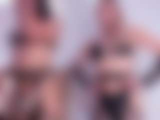 amandaxdaniela's Live Sex Cam Show