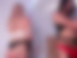 amandaxdaniela's Live Sex Cam Show
