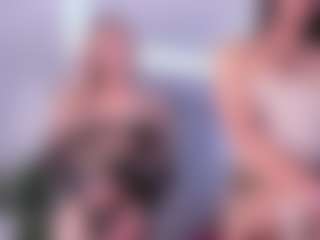 amandaxdaniela's Live Sex Cam Show