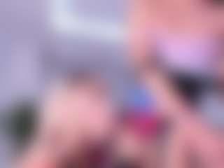amandaxdaniela's Live Sex Cam Show
