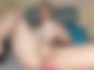 Cristinnaa's Live Sex Cam Show
