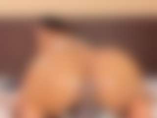 Live cam show with Kim-Baker2 - Ebony on SquirtSoMuch | colombia
