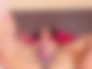 Live cam show with Kim-Baker2 - Ebony Small Tits on Camsoda