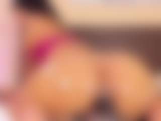 Live cam show with Kim-Baker2 - Ebony Petite on livesexfox.com | colombia
