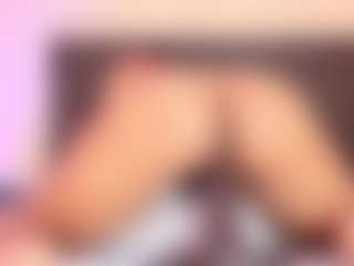 Kim-Baker2's Live Sex Cam Show