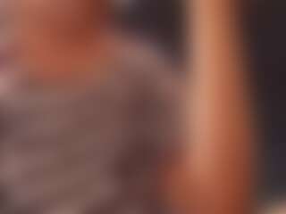 Lusty Luna's Live Sex Cam Show