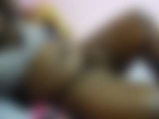 Live cam show with happysonia - Oil on MyBangCams