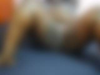 happysonia's Live Sex Cam Show
