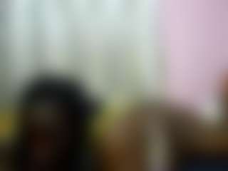 Live cam show with happysonia - Oil on Instabang