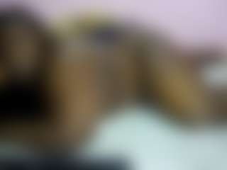 Live cam show with happysonia - Big Nipples on CamClone