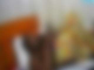 happysonia's Live Sex Cam Show