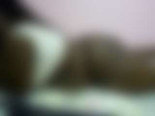 Live cam show with happysonia - Flashing on CamwithHer