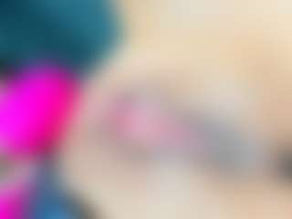 Live cam show with BlakeWow - Latex on Stripli.com