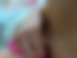 Live cam show with BlakeWow - Green Eyes on CamClone