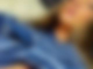 Live cam show with BlakeWow - Upskirt on Hubzter Live