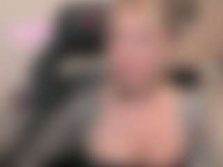 Live cam show with lerika-moore - MILF on Streamer API