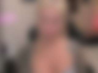 lerika-moore's Live Sex Cam Show