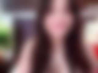 Live cam show with Tinny18 - Candy on SxyPornLive