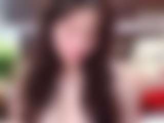 Live cam show with Tinny18 - Candy on Camsoda