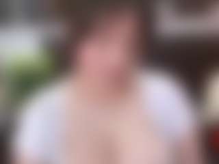 Tinny18's Live Sex Cam Show