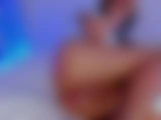 Live cam show with Xia Phoenix - Goth on galaxygirlnitro.com