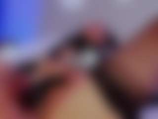 Xia Phoenix's Live Sex Cam Show