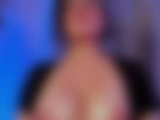 Live cam show with Xia Phoenix - Lovense Teen (18+) on sexylive.show