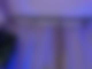Xia Phoenix's Live Sex Cam Show
